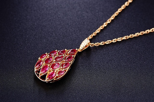pawn-your-jewelry-in-orlando-640x480-23841406.jpeg
